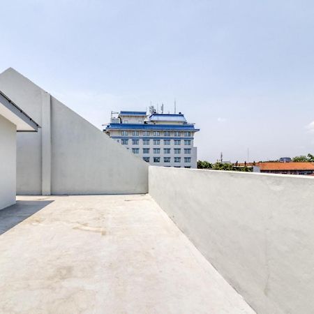 Reddoorz Syariah Near Galeria Mall Γιογκιακάρτα Εξωτερικό φωτογραφία